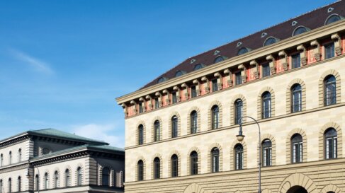 photo of part of the Bayerische Staatsbibliothek in Munich